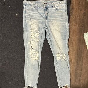 American Eagle Outfitters Light Wash Distressed Skinny Jeans